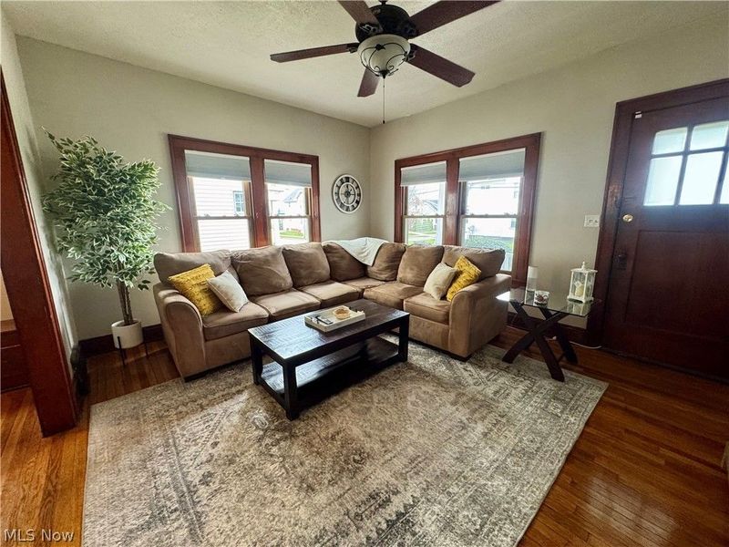 10606 Langton Avenue , Garfield Heights, OH 44125 Photo 2