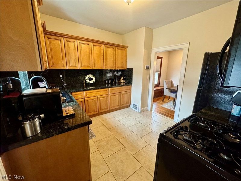 10606 Langton Avenue , Garfield Heights, OH 44125 Photo 7