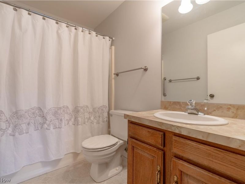 585 Hampton Ridge Drive, Akron, OH 44313 Photo 17