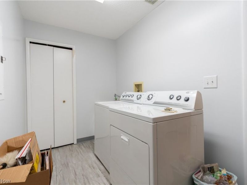 585 Hampton Ridge Drive, Akron, OH 44313 Photo 23