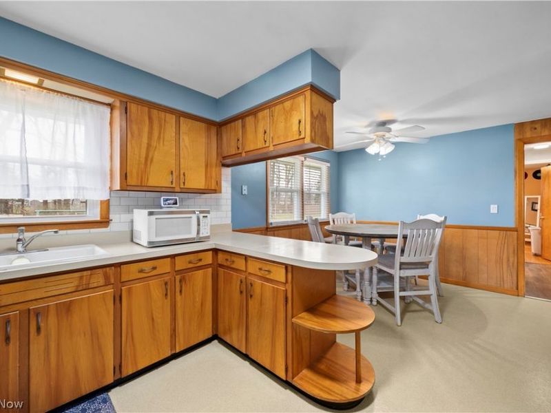 1437 Westwood Drive, Lorain, OH 44053 Photo 10