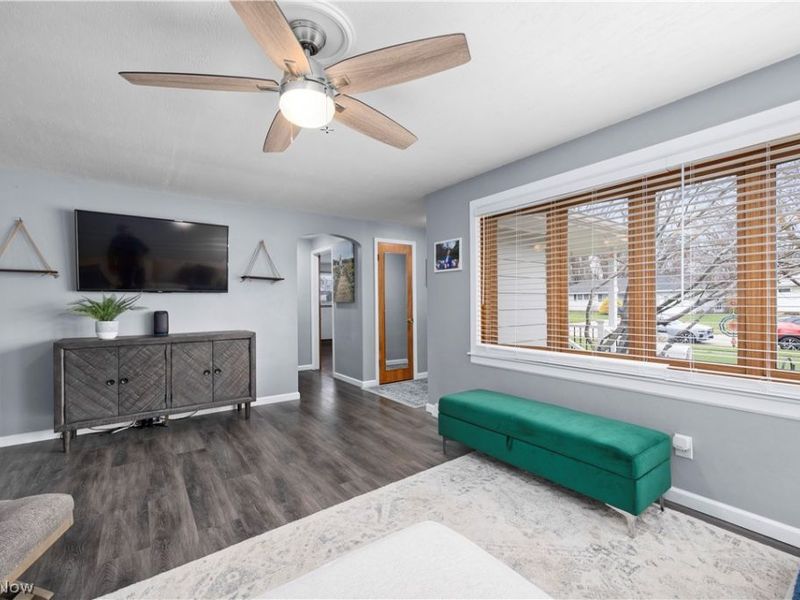 1437 Westwood Drive, Lorain, OH 44053 Photo 4