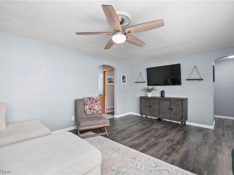 1437 Westwood Drive, Lorain, OH 44053 Photo 5