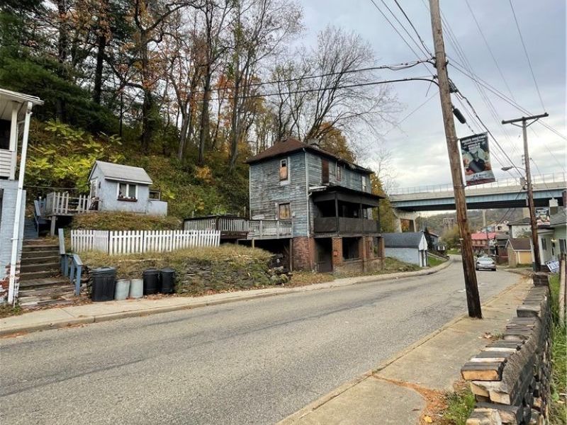 273-305 Mclister Avenue, Mingo Junction, OH 43938 Photo 6