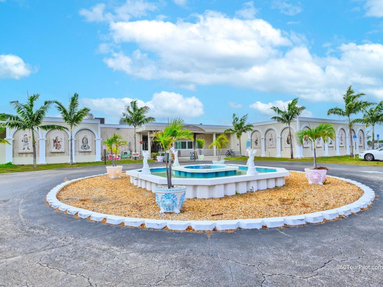 5560 E Marina Drive, Fort Lauderdale, FL 33312 Photo