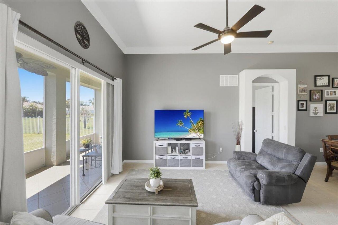 399 SW Lake Forest Way, Port Saint Lucie, FL 34986 Photo