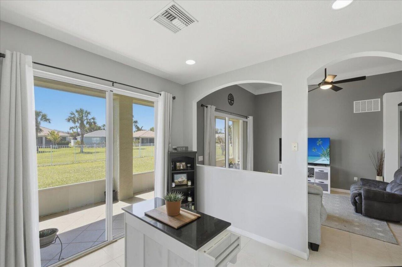 399 SW Lake Forest Way, Port Saint Lucie, FL 34986 Photo