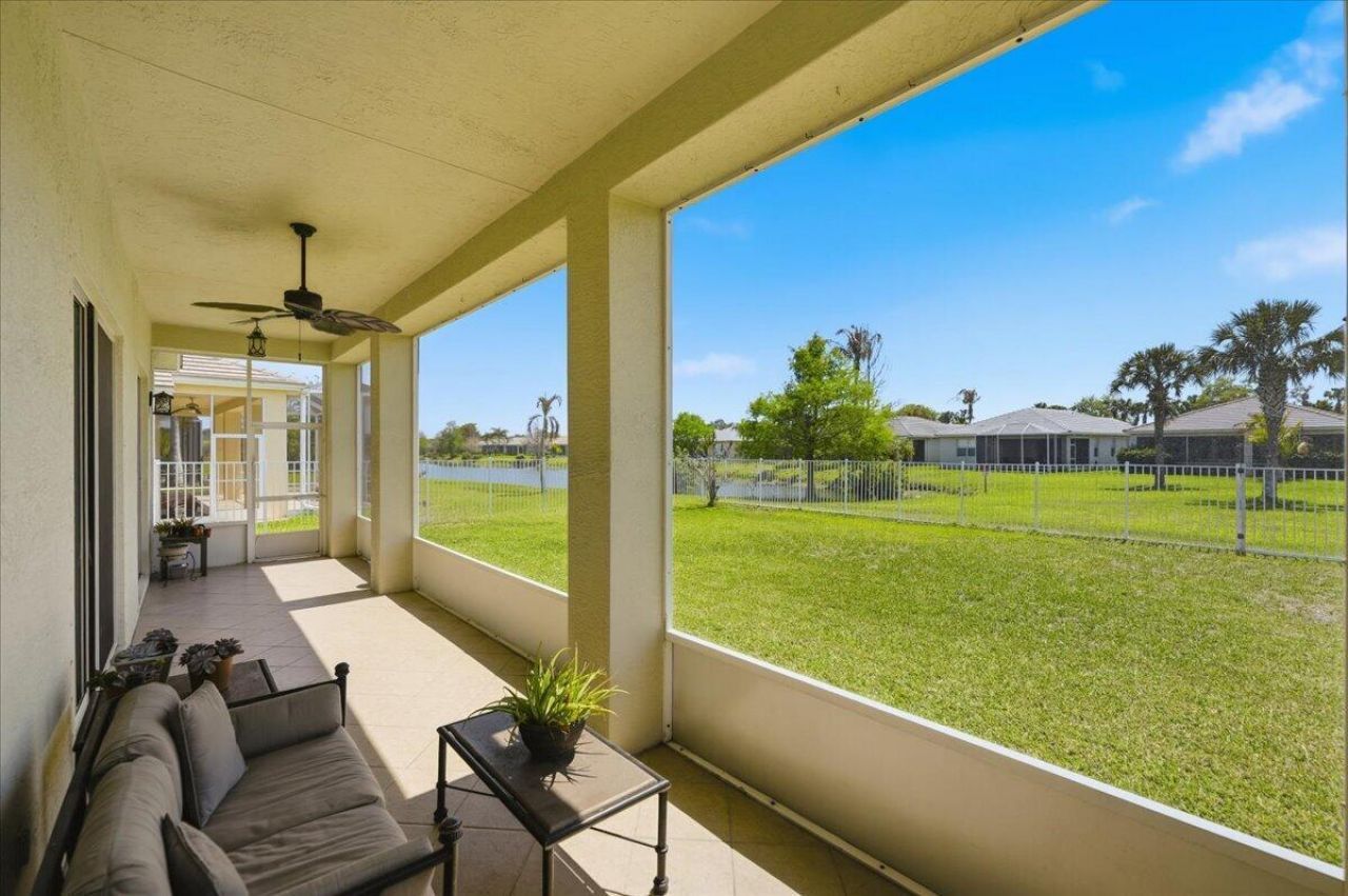 399 SW Lake Forest Way, Port Saint Lucie, FL 34986 Photo