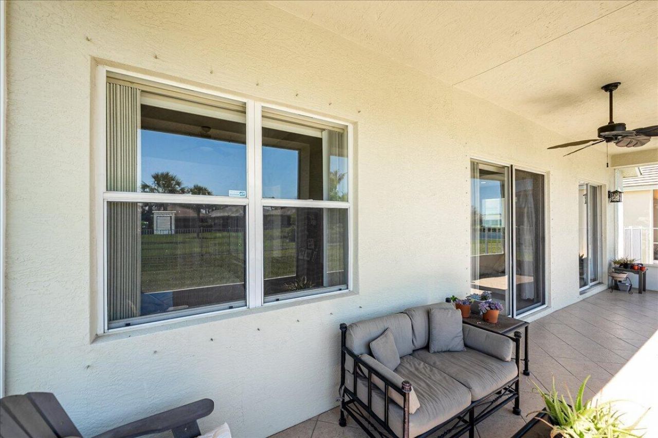 399 SW Lake Forest Way, Port Saint Lucie, FL 34986 Photo