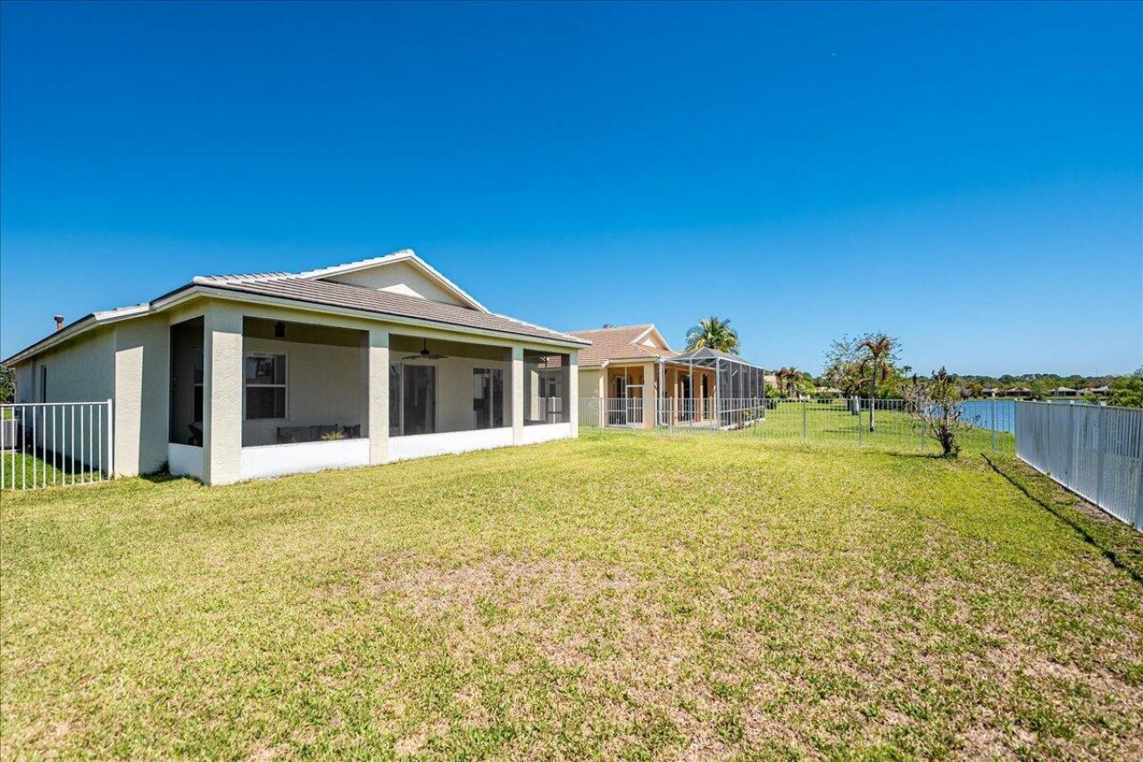 399 SW Lake Forest Way, Port Saint Lucie, FL 34986 Photo