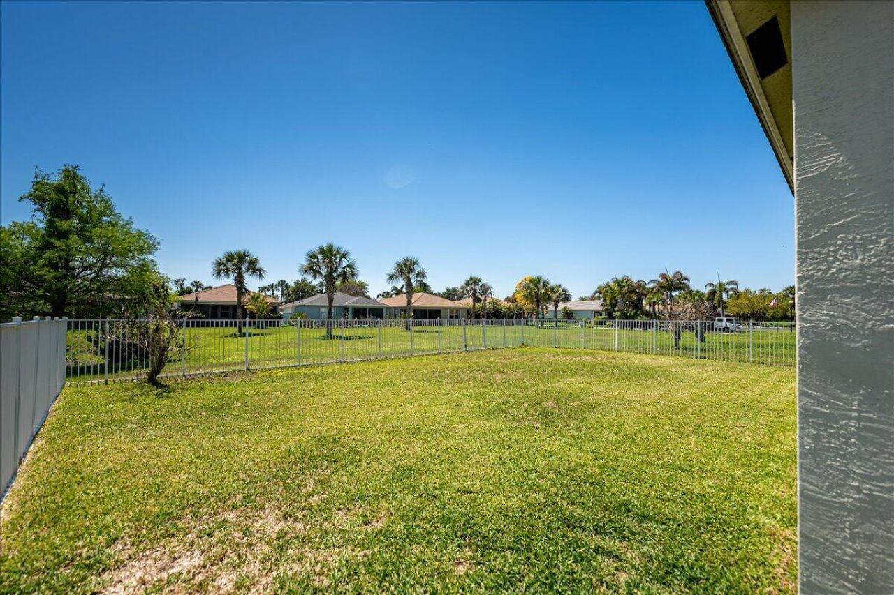 399 SW Lake Forest Way, Port Saint Lucie, FL 34986 Photo
