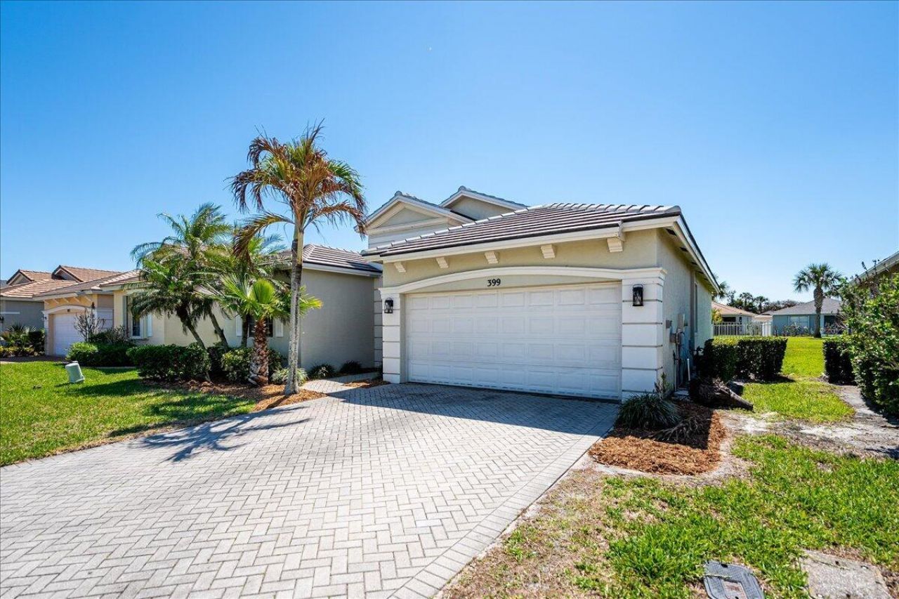 399 SW Lake Forest Way, Port Saint Lucie, FL 34986 Photo