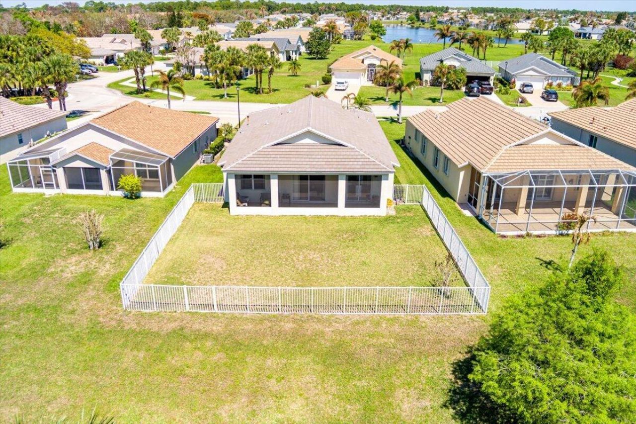 399 SW Lake Forest Way, Port Saint Lucie, FL 34986 Photo