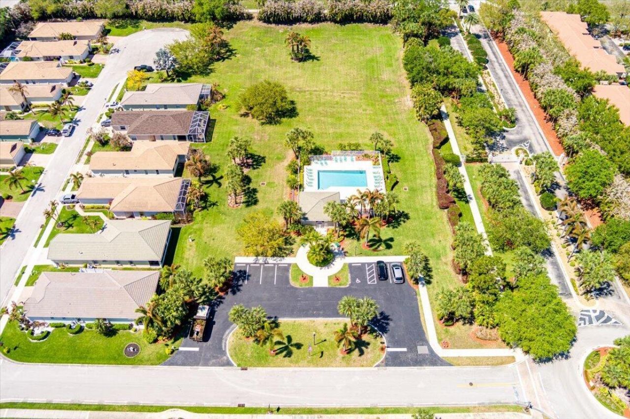 399 SW Lake Forest Way, Port Saint Lucie, FL 34986 Photo