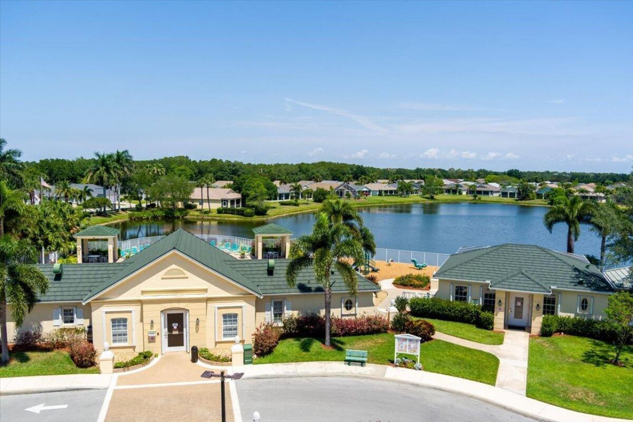 399 SW Lake Forest Way, Port Saint Lucie, FL 34986 Photo