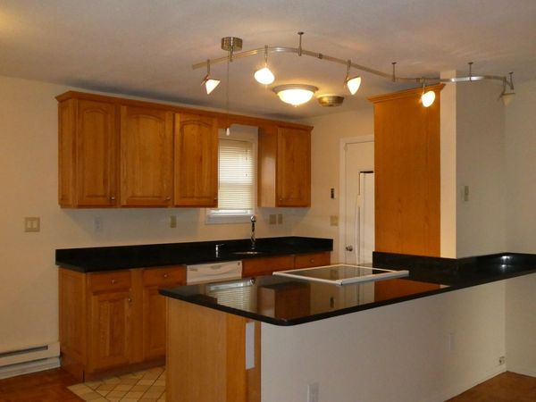 32 West, West Haven, CT 06516