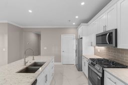 600 Table Rock Court  photo 4