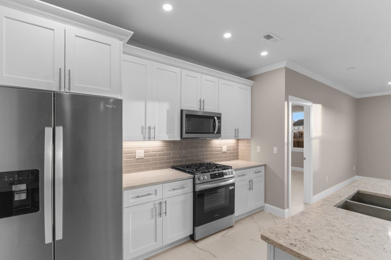 600 Table Rock Court  Photo 6