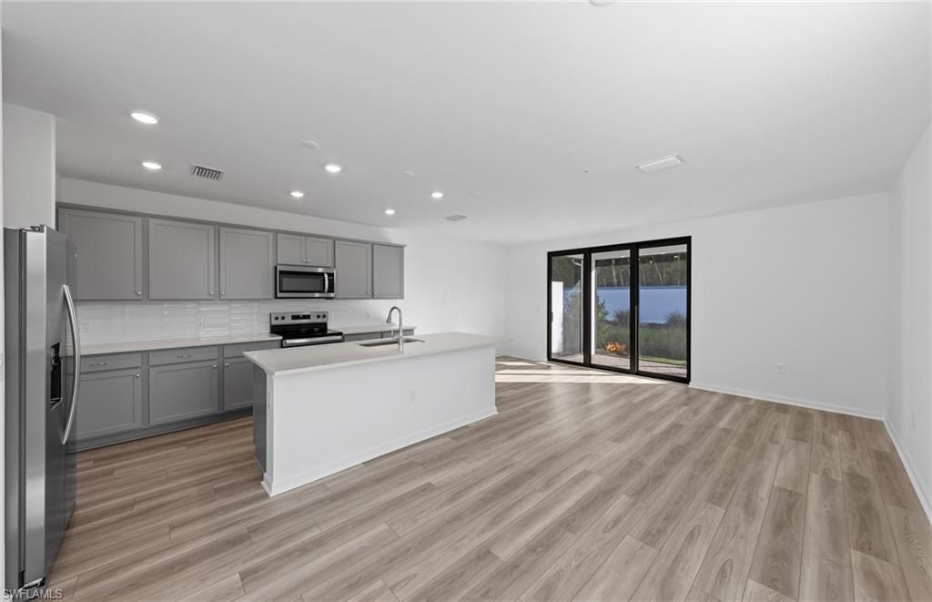 27907 Radiant Ct, Bonita Springs, FL 34135 Photo