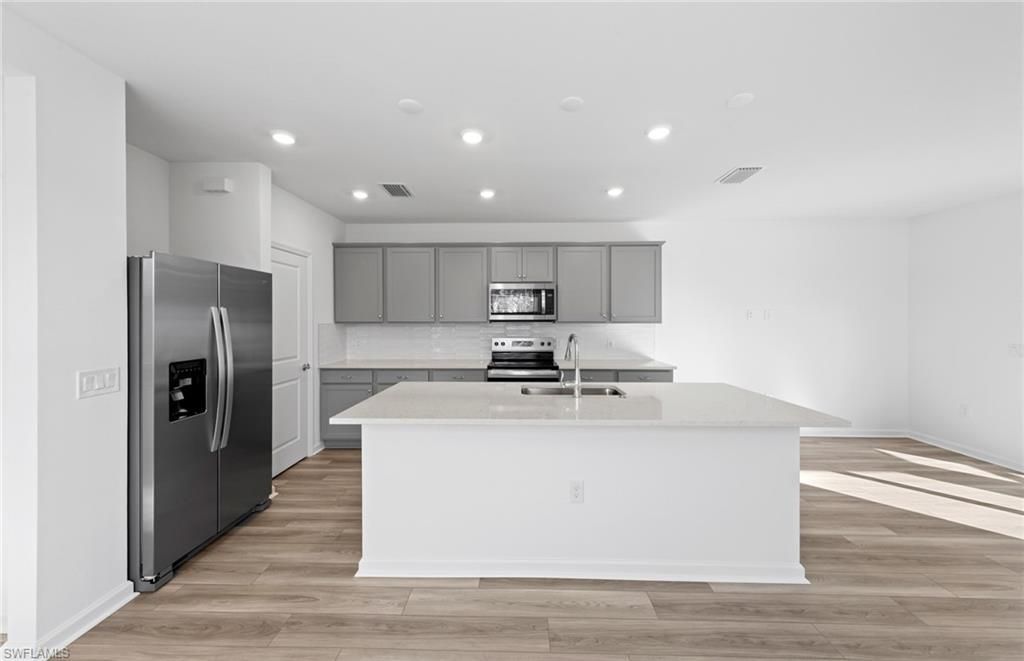 27907 Radiant Ct, Bonita Springs, FL 34135 Photo