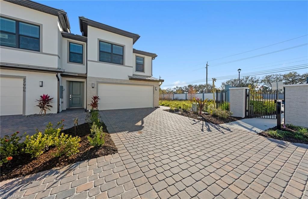 27907 Radiant Ct, Bonita Springs, FL 34135 Photo