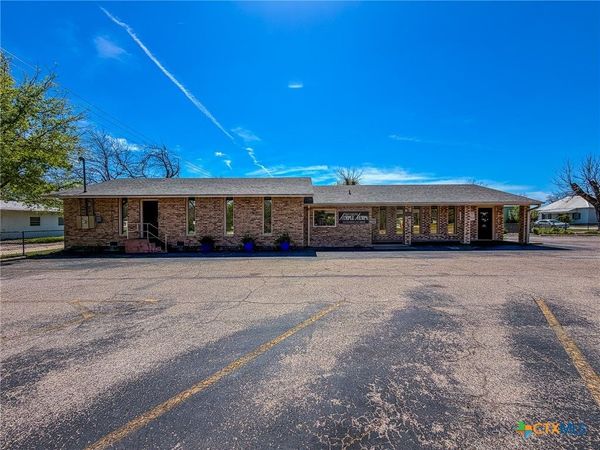 315 W Avenue M, Temple, TX 76504