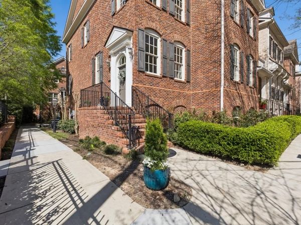 3585 Roxboro Road NE, Unit 6, Atlanta, GA 30326