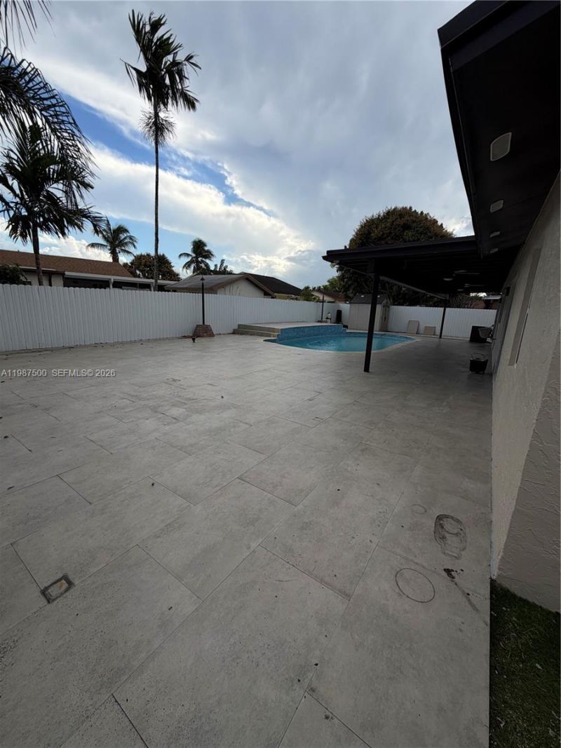 14932 SW 65th Ter, Miami, FL 33193 Photo