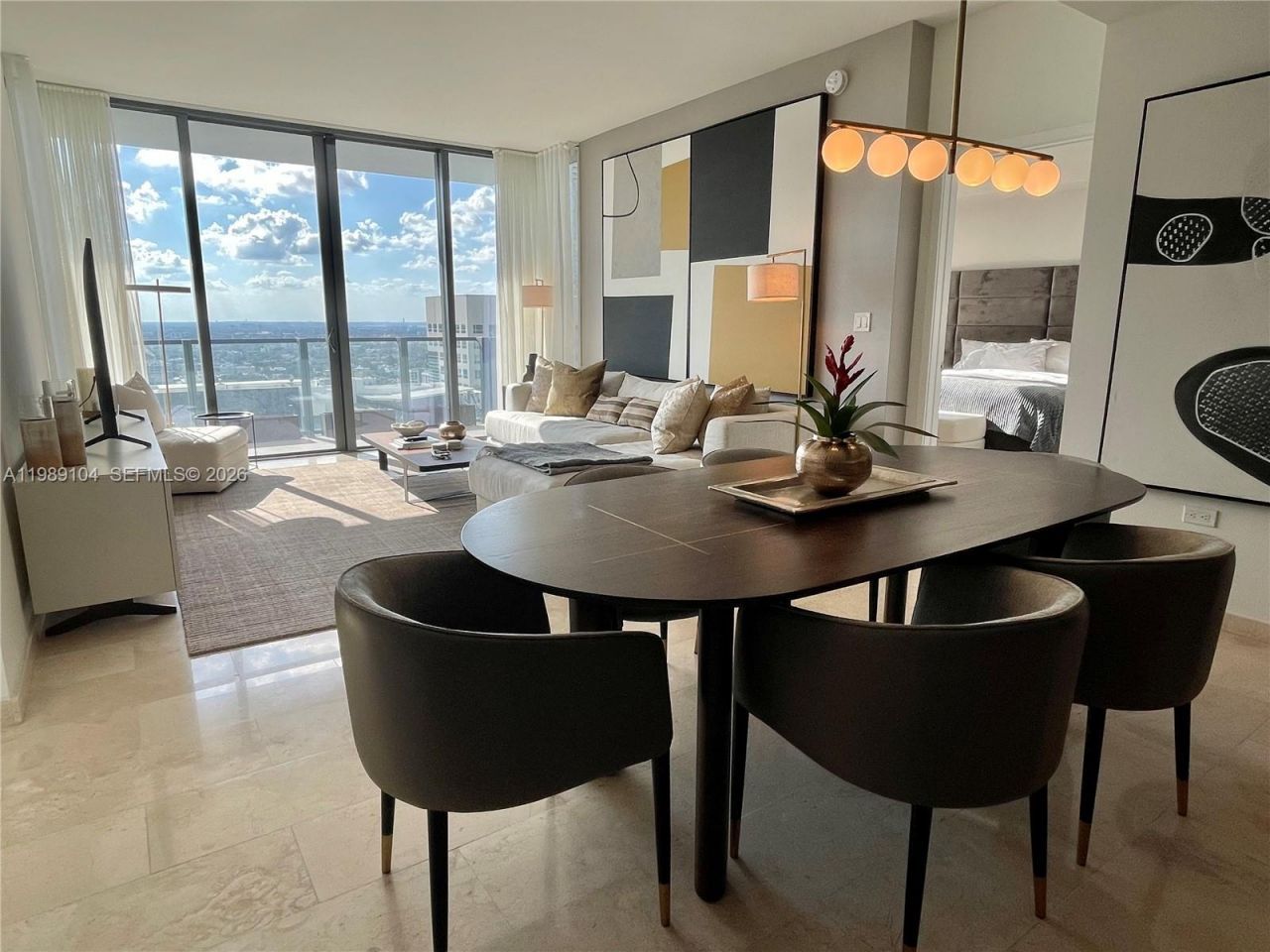 88 SW 7th St, Unit 2404, Miami, FL 33131 Photo