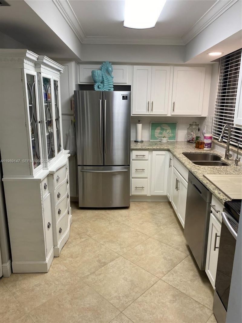 3432 NE Causeway Boulevard , Unit APT#102, Hutchinson Island, FL 34957 Photo