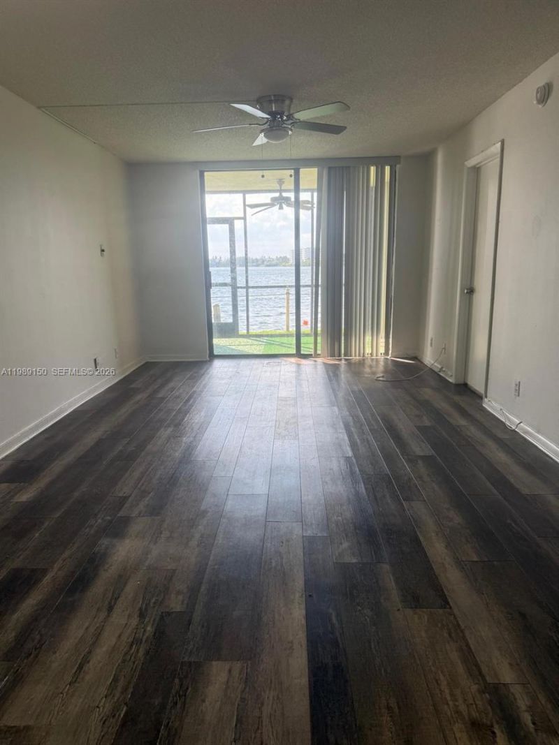 109 Lake Emerald Dr, Unit 102, Oakland Park, FL 33309 Photo