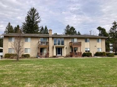 2941 Seymour Lake, Oxford Twp, MI 48371