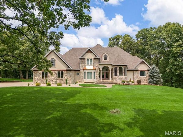 20 Dumont Court, Foristell, MO 63348
