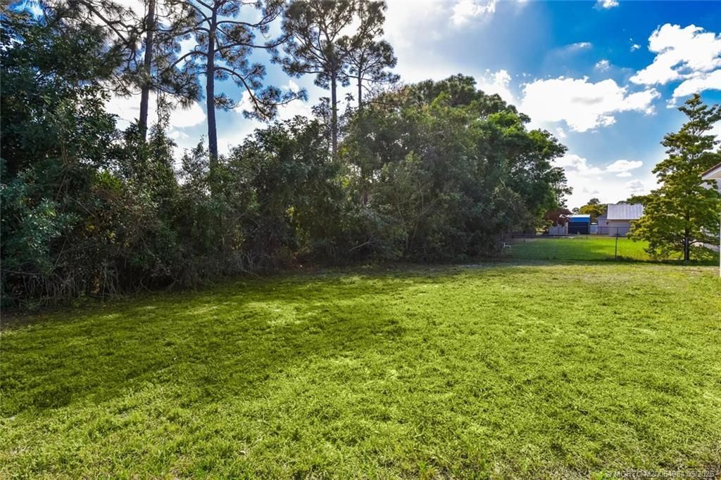 1750 SW Buttercup Avenue, Port Saint Lucie, FL 34953 Photo