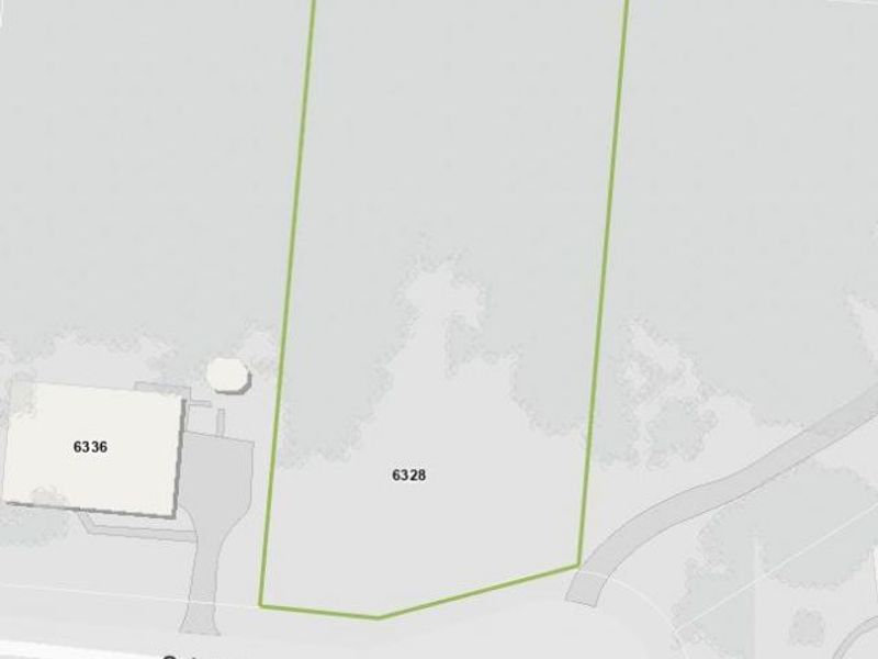 6328 Oakcreek Drive, Cincinnati, OH 45247 Photo 2