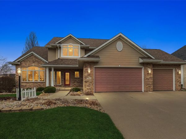 3031 Bayberry Road, Ames, IA 50014