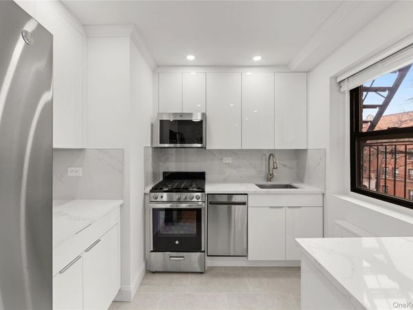 2510 31st Avenue , Unit 3K, Astoria, NY 11106