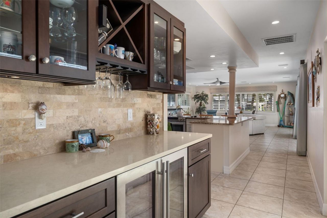 4928 61st Avenue S, Saint Petersburg, FL 33715 Photo