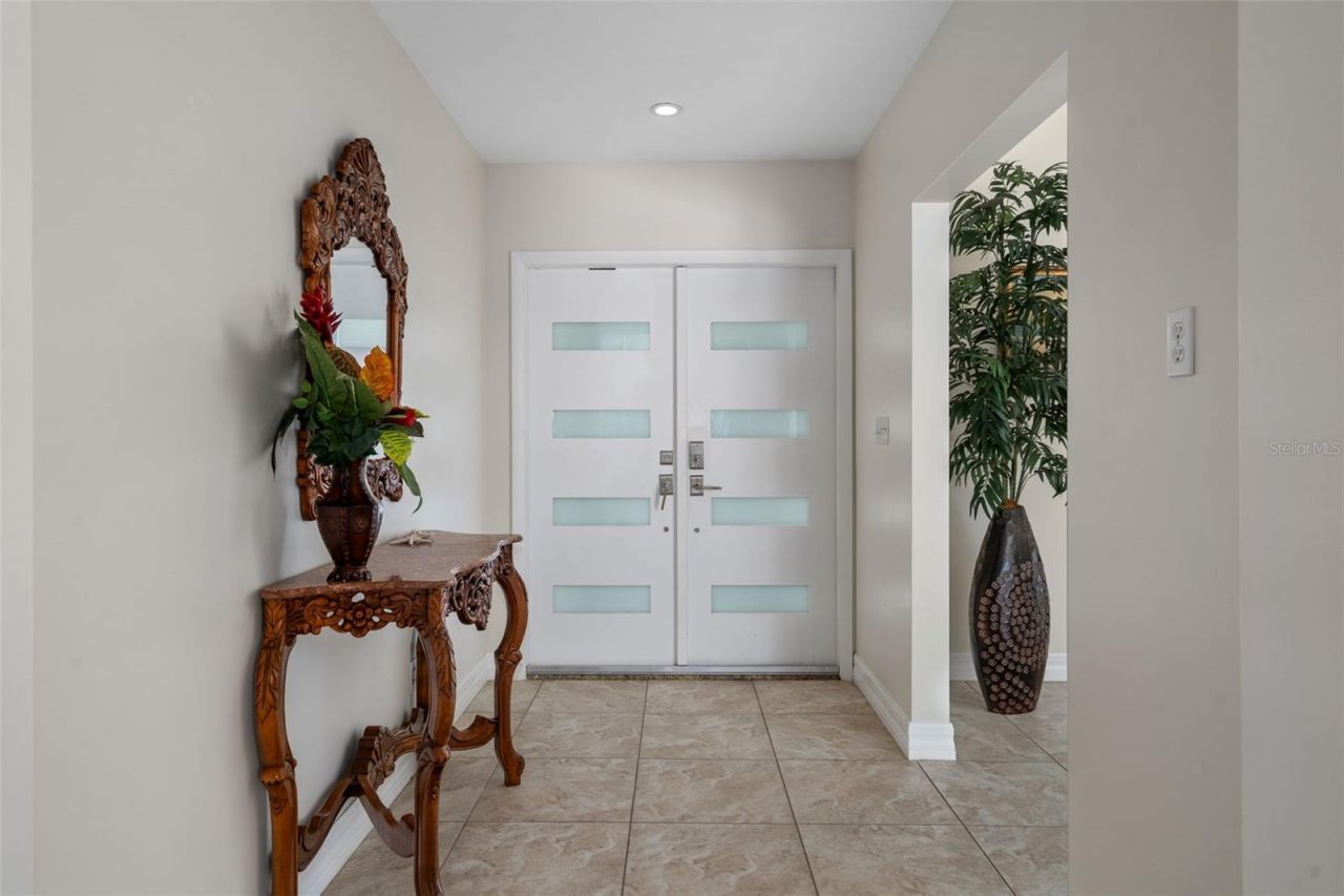 4928 61st Avenue S, Saint Petersburg, FL 33715 Photo