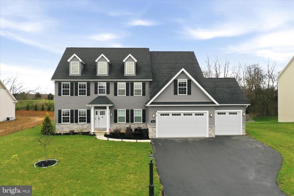 171 DELANIE DRIVE , GREENCASTLE, PA 17225