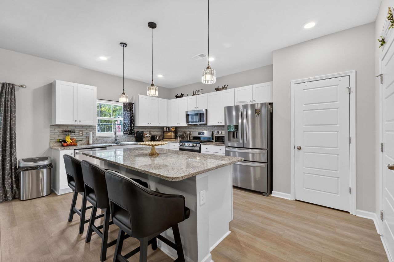 343 Fennec Loop Photo 15