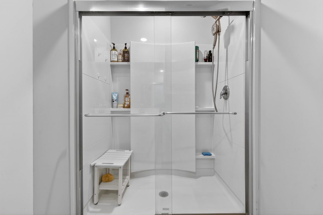 343 Fennec Loop Photo 32