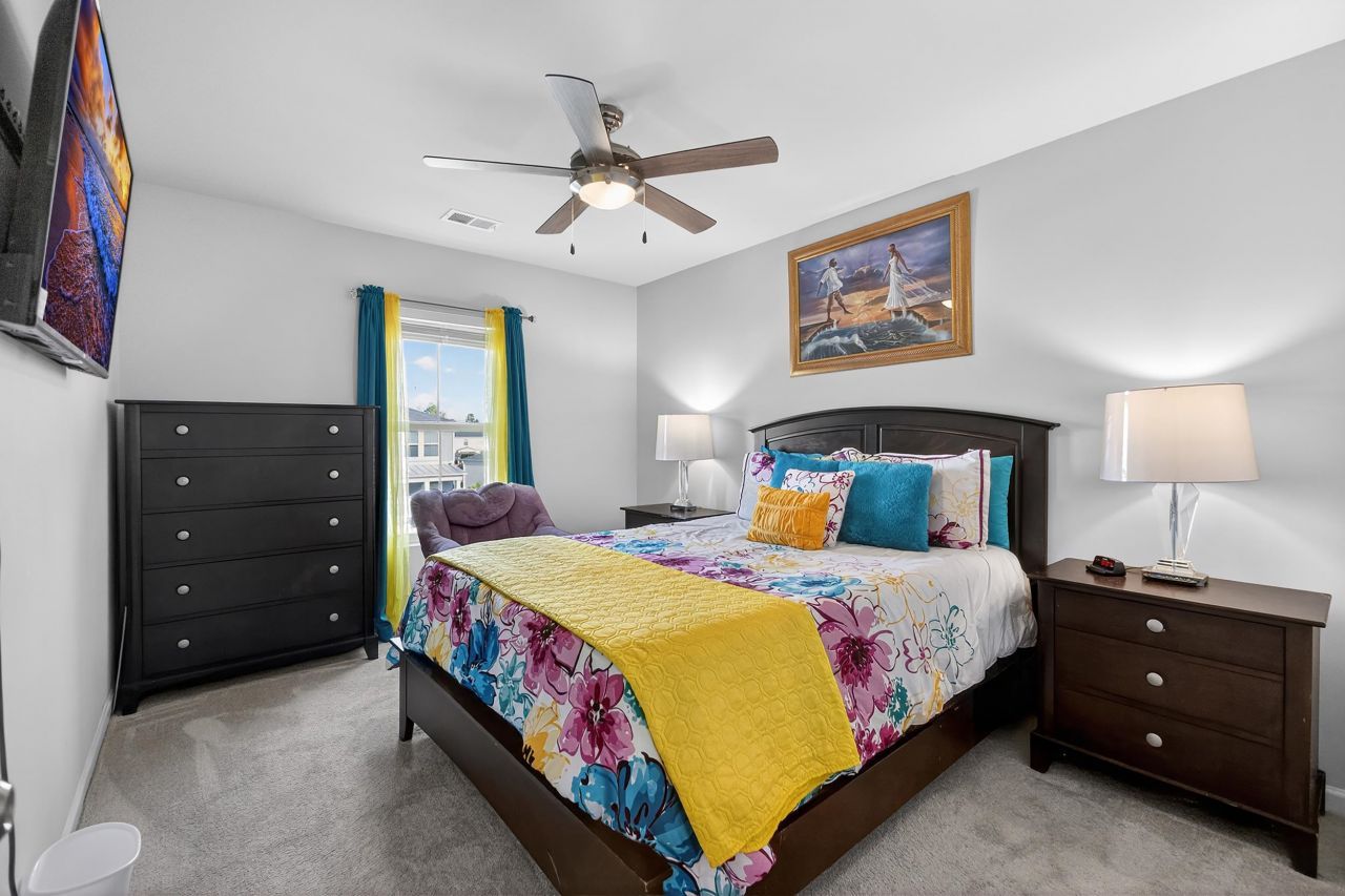 343 Fennec Loop Photo 35