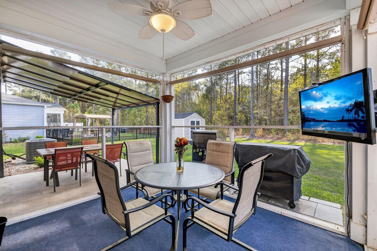 343 Fennec Loop Photo 44