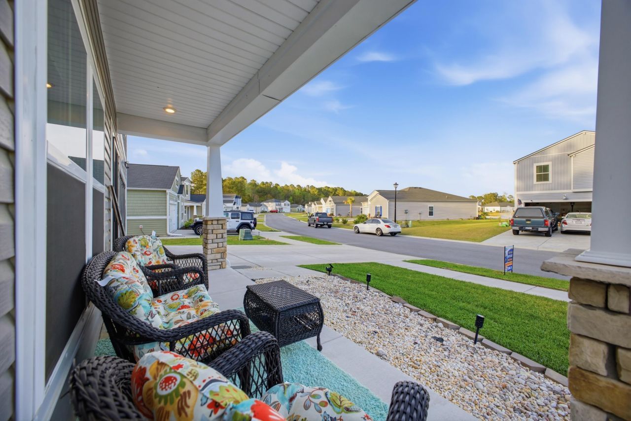 343 Fennec Loop Photo 52