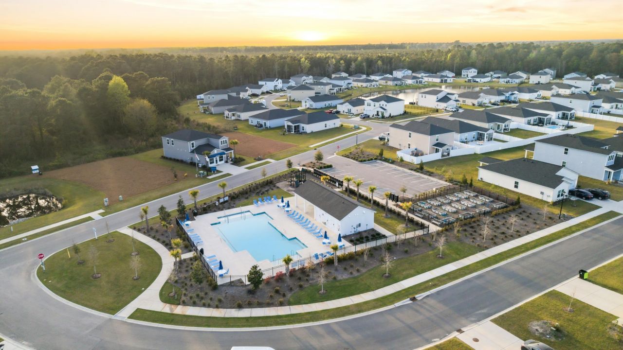 343 Fennec Loop Photo 58