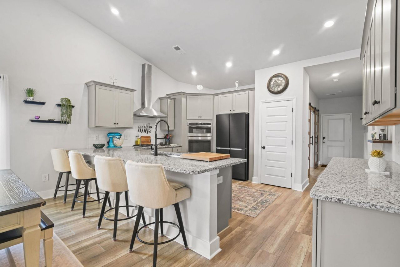 5872 Whitebark Dr. Photo 14