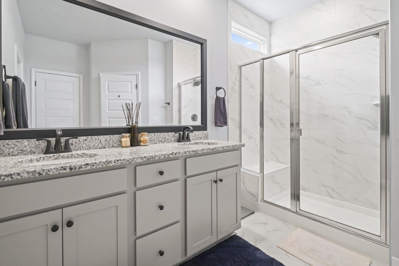 5872 Whitebark Dr. Photo 22