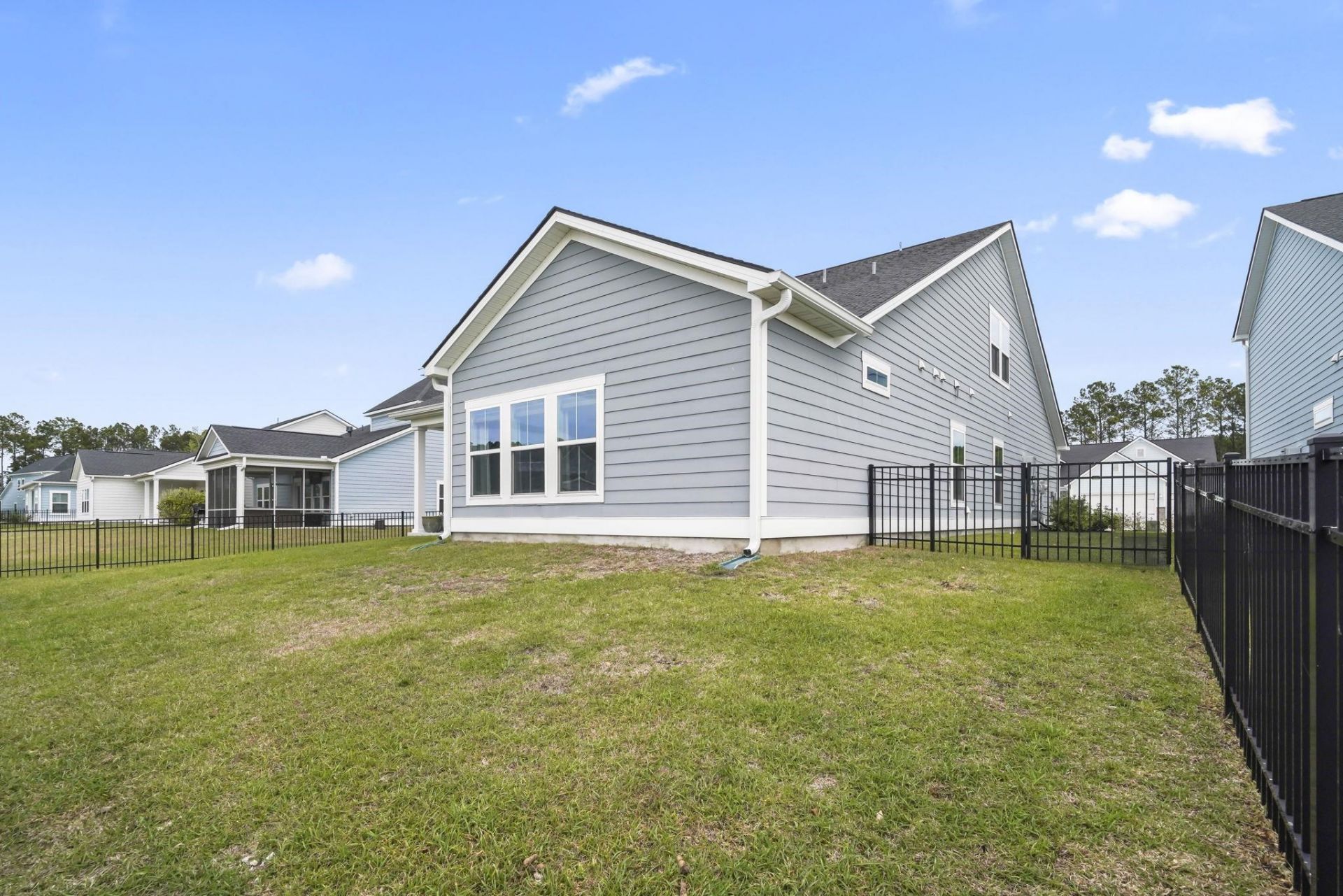 5872 Whitebark Dr. Photo 36