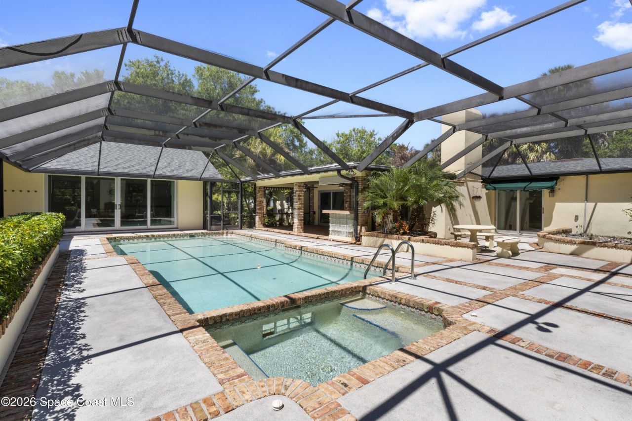 6235 4th Street, Vero Beach, FL 32968 Photo